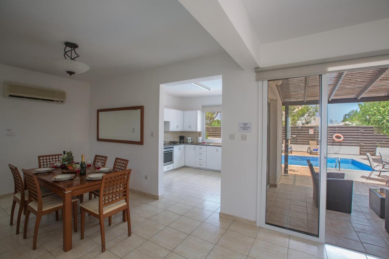 Mandali Villa Protaras Exterior photo