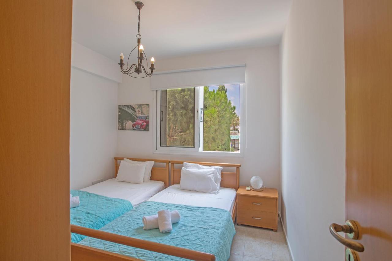 Mandali Villa Protaras Exterior photo
